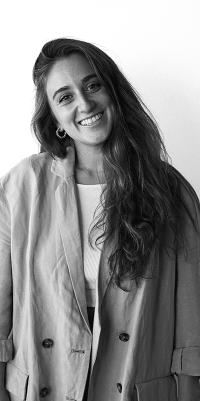 Social Media 47 Claudia Claudia Social Media Strategist